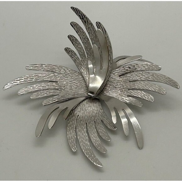 Vintage Coro Brooch Silver-Tone Abstract Starburst Pin Mid-Century Sculptural - Picture 2 of 15